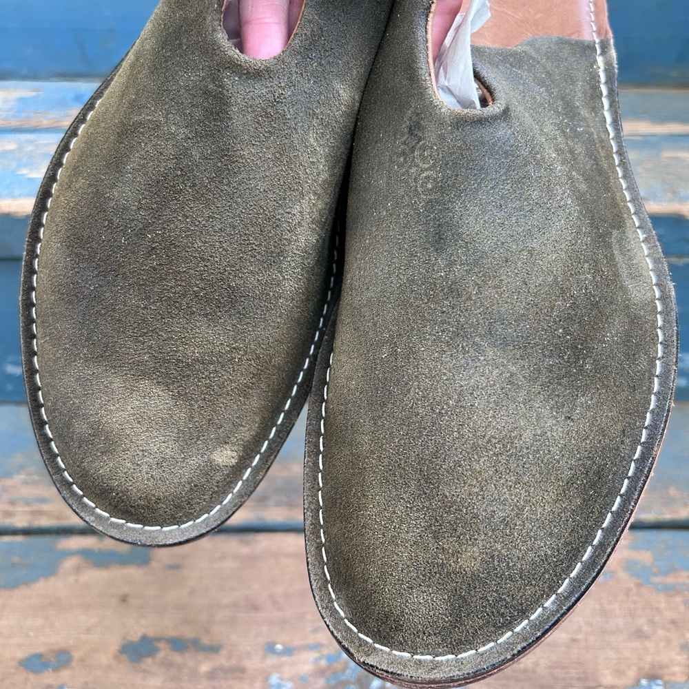 WP STANDARD Mr Grumpy Slipper - Picture 9 of 11